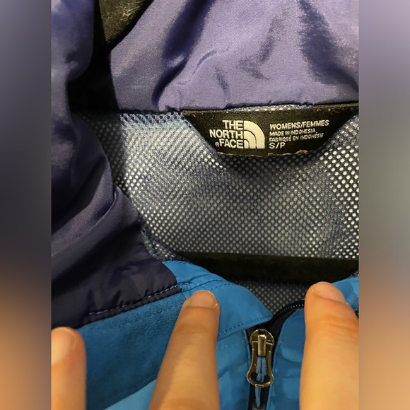 The north face blue sports jacket size small - Picture 5 of 7